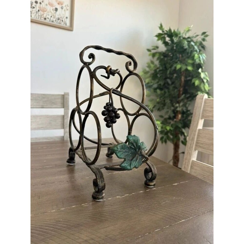 Vintage Wrought Iron 6 Bottle Wine Rack Tuscan Grapevine Grapes Tabletop Holder
